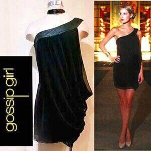 💥GOSSIP GIRL💥 Stunning One Shoulder Draped Chiffon Dress